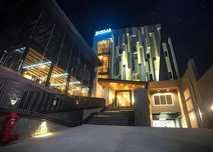 Zoom DharmahusadaHotel Surabaya